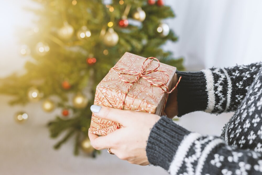 holiday-shopping-4